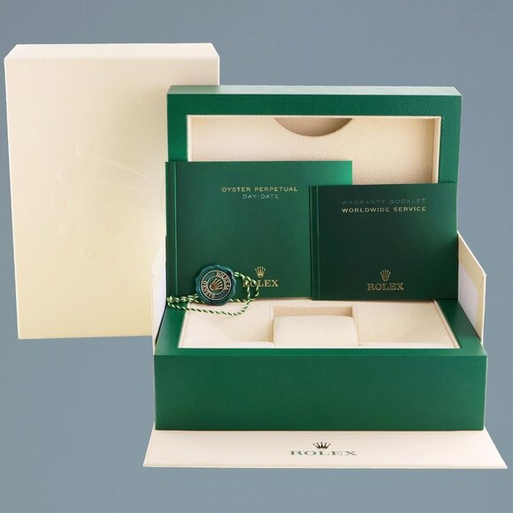 MINT! Rolex Ladies Day Date Presidential Gold Watch w/ box and tag - Picture 3 of 8